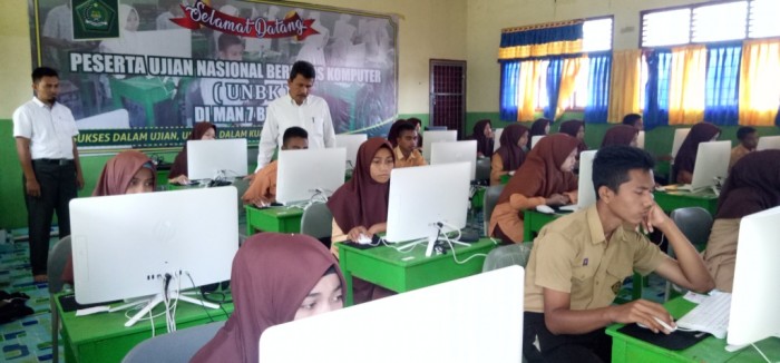 Pelaksanaan UAMBN-BK Hari Ketiga di Bireuen Berjalan Lancar
