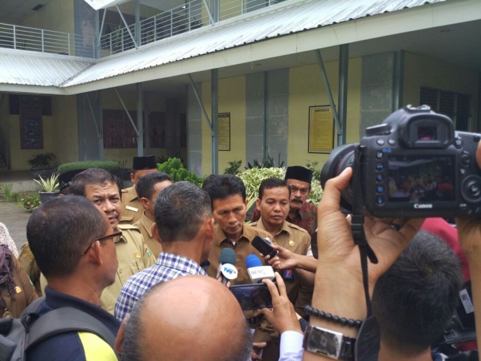 Wakili Kakanwil, Kabid Penmad Pantau UNBK SMK bersama Pemda