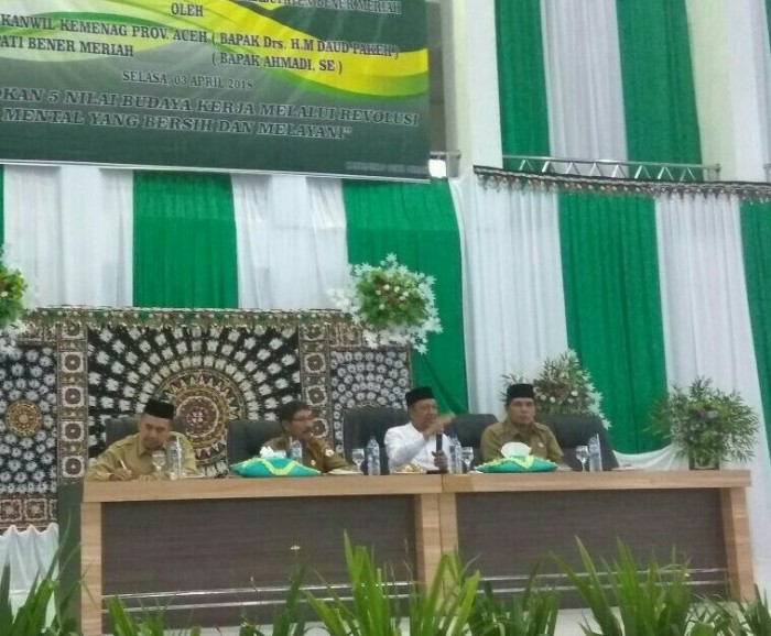 Bupati Bener Meriah Acungi Jempol Kedisiplinan ASN Kemenag Aceh