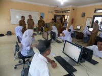 Bupati Aceh Timur Tinjau Pelaksanaan UNBK di MAN Pereulak