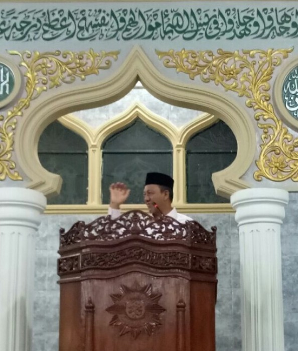 Isi Tausiah Shubuh, Kakanwil Ajak Jamaah untuk Gemar Bersedekah