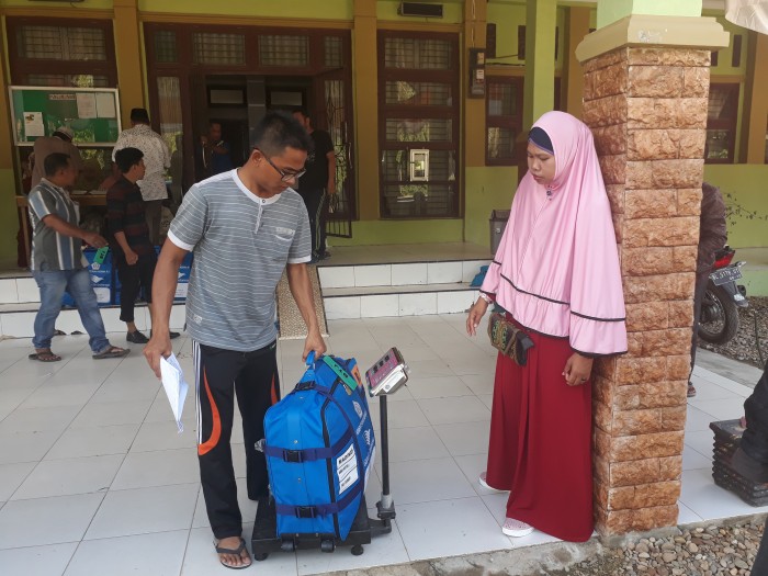 Menimbang Koper Jamaah Calon Haji