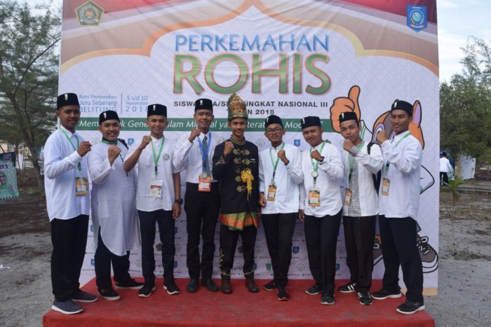 Ini Kegiatan 16 Siswa-siswi Aceh Selama Mengikuti Perkemahan Rohis Nasional