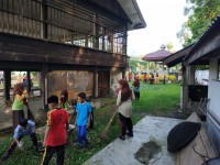 Sambut HAB ke 73 Siswa Madrasah Aceh Timur Gelar Bakti Sosial
