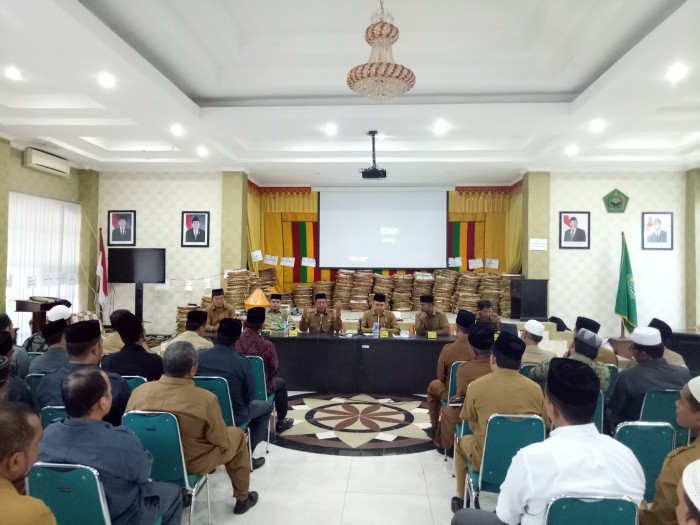 Kakanwil Minta ASN Tingkatkan Kinerja dan Fokus Pelayanan Umat
