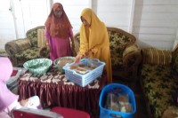 DW Persatuan Kankemenag Aceh Tengah Berbagi Takzil ke Panti Asuhan dan Panti Jompo