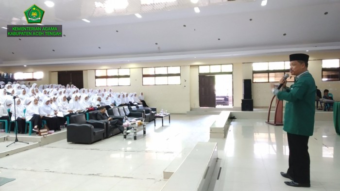 Kakankemenag: Mahasiswa Merupakan Kaum Milenial yang Cerdas dalam Moderasi Beragama