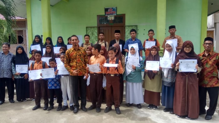 Juara KSM Tingkat Kabupaten Aceh Selatan Ikut Simulasi KSM Berbasis Computer Based Test (CBT)