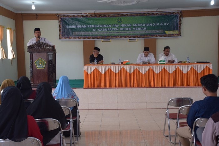 JEMBATAN MENUJU KELUARGA BAHAGIA DAN SAMARA MELALUI BIMBINGAN PERKAWINAN PRA NIKAH BAGI CALON PENGANTIN ANGKATAN XIV & XV