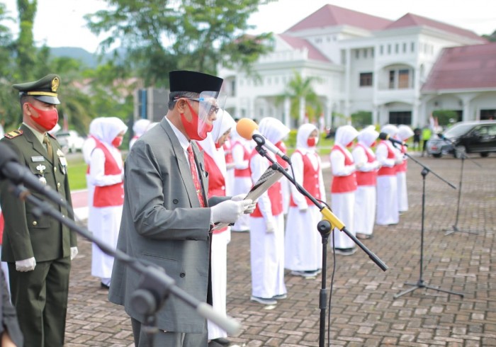 Upacara Digelar Terbatas, Kakankemenag Aceh Barat Daya Pimpin Doa HUT ke-75 RI