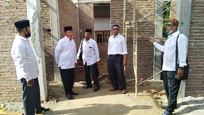 Kakankemenag Aceh Utara Pantau Pembangunan Balai Nikah dan Manasik Haji Muara Batu