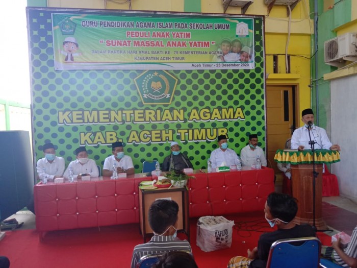 Dalam Rangka Gebyar HAB Ke-75 Guru PAI Peduli Anak Yatim Gelar Khitan Masal