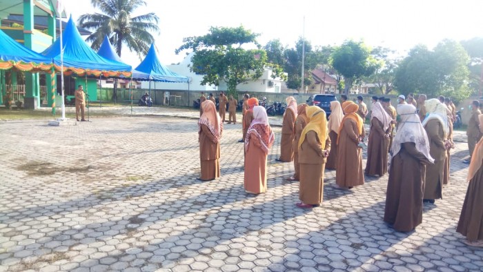 Pimpin Apel Perdana 2021, Saifuddin Minta ASN Kemenag Singkil Fokus kerja