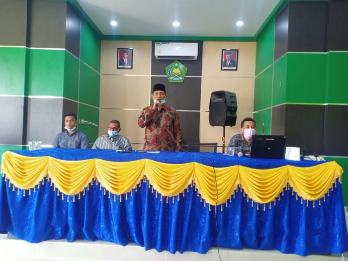 Plh Kemenag Subulussalam Resmi Tutup Bimtek EDM dan e-RKAM, Ini Pesannya Bagi Peserta Bimtek