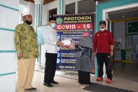 Kakankemenag Bener Meriah Serahkan Masker Tahap II