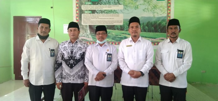Serah Terima Jabatan dan pengantaran Tugas Kepala MTsN 1 Gayo Lues