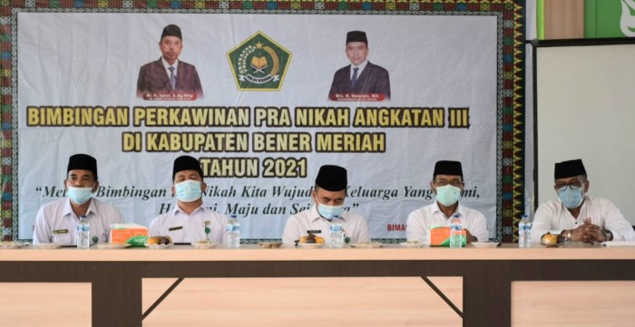 Kakankemenag Bener Meriah Beri Bimwin Pra Nikah: Suami Istri Harus Pertahankan Keluarga