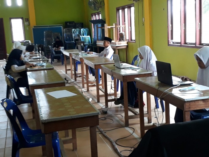 Hari Ini, 15 Siswa-siswi Madrasah di Aceh Tamiang Ikuti KSM Online