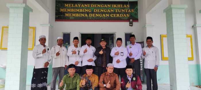 Kankemenag Aceh Timur dan Mahkamah Syar'iyah Isbat Nikah 20 Pasangan Kecamatan Peunaron dan Serbajadi