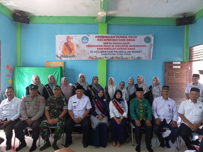 Kakankemenag Pantau PBM di RA Al-Itqan di Peureulak Barat Bersama Bunda PAUD