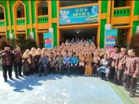 Tim SAPA Madrasah Audit Dokumen MIN 1 Banda Aceh, H. Abrar Zym: MIN 1 Adalah MIN Pertama di Bumi Iskandar Muda
