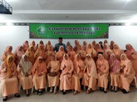 Hadiri Arisan DWP, Kakankemenag Agara Sampaikan Beberapa Pesan