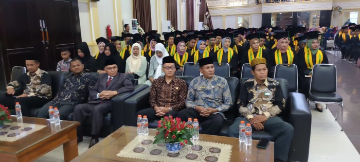 Jakfar Hadiri Wisuda Sarjana Angkatan XIII Tahun 2022 STAI Aceh Tamiang
