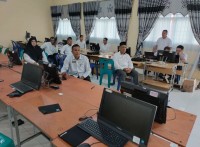 Demi kelancaran CAT IPMB, Ka.Kankemenag Kota Langsa beserta Tim Tunjau Tilok dan Ikuti Zoom Meeting