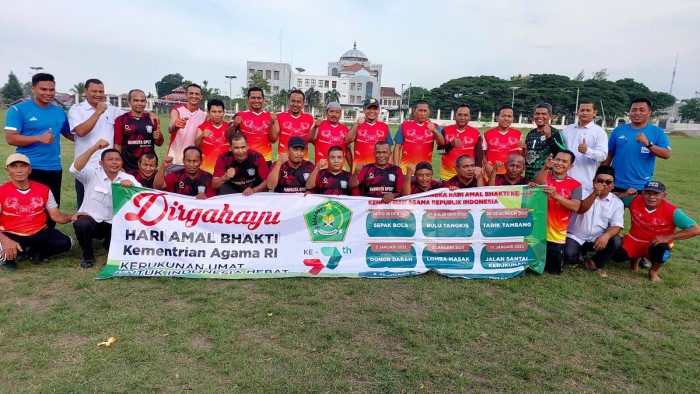 Taklukkan MTs 3-0, Tim Madrasah Ibtidaiyah Juara