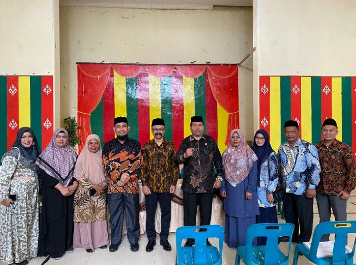 Kasubdit Kurev KSKK Kemenag Sosialisasi Implementasi Kurikulum Merdeka pada Guru Madrasah Terpadu Tungkop