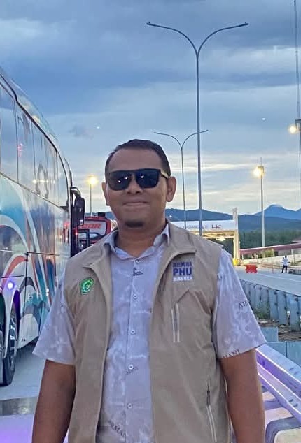 Fakhrurrazi, S.I.Kom